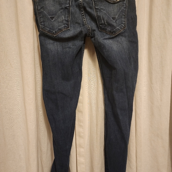 Hudson distressed skinny jeans, size 27, trendy and comfy fit. - Picture 3 of 4
